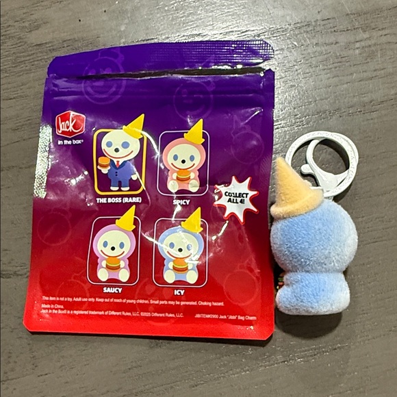 2026 Jack In the Box Limited Edition Jibbi Bag Charm Icy Rare Opened - Picture 3 of 3